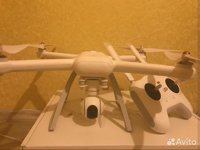 Квадрокоптер mi