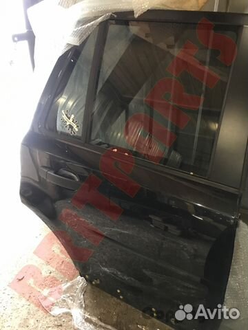 Дверь задняя правая в цвет Freelander 2