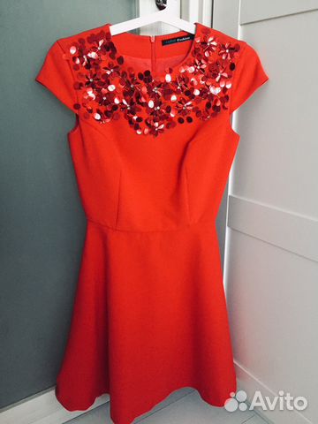 Красное платье с вышивкой befree Красное платье с вышивкой befree