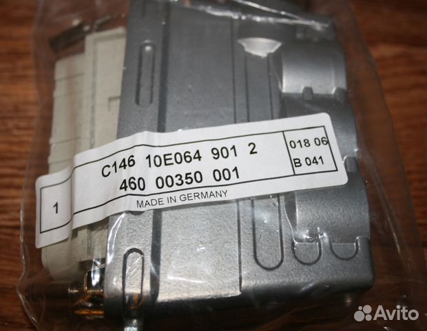 901 002. Разъём Amphenol c146 10a064 810 2 для чего.