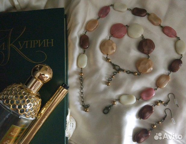 Нежный набор украшений колье, серьги,браслет