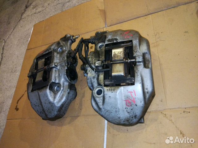 Суппорта перед 4pot Celsior ucf30 Lexus LS430 пара