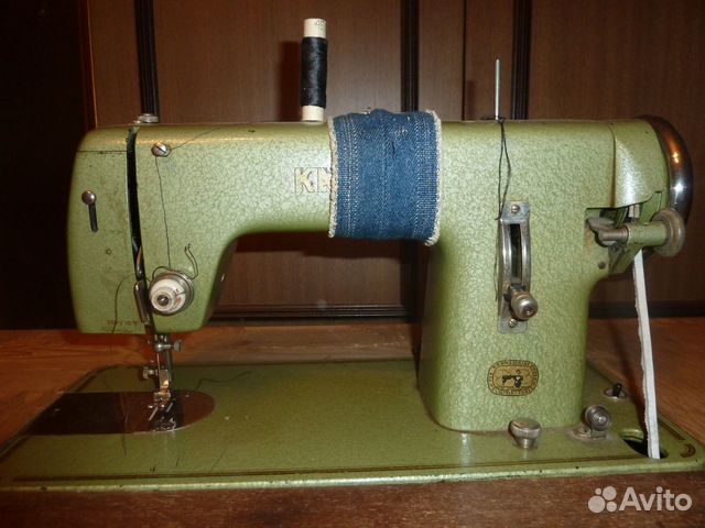 Швейная машина knoch Германия с ножным приводом Швейная машина knoch Германия с ножным приводом