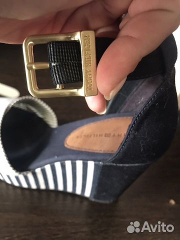 Босоножки на танкетке. 37р. Tommy Hilfiger Босоножки на танкетке. 37р. Tommy Hilfiger