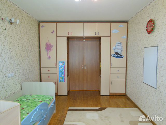 3-к квартира, 80 м², 1/10 эт.