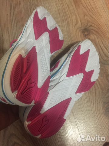 Кроссовки diadora 36,5 новые Кроссовки diadora 36,5 новые