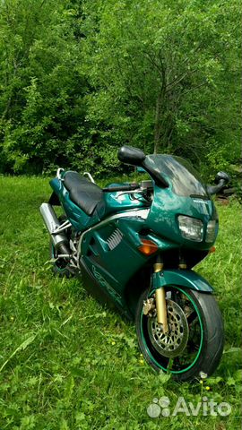 Honda VFR 750 F