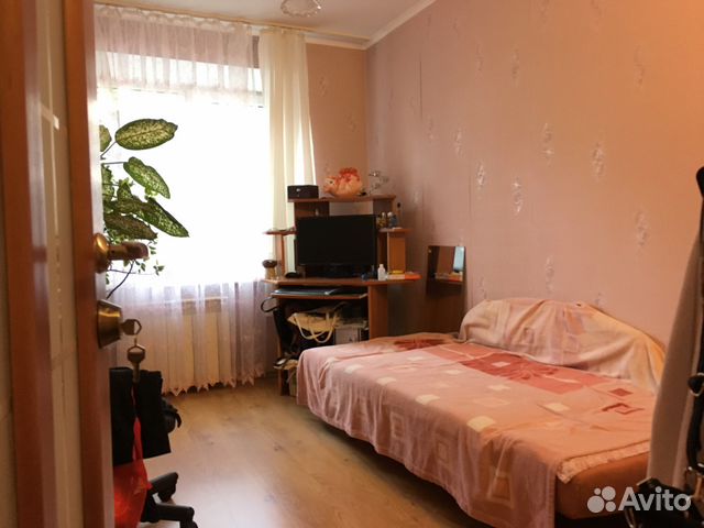 4-к квартира, 97 м², 1/10 эт.