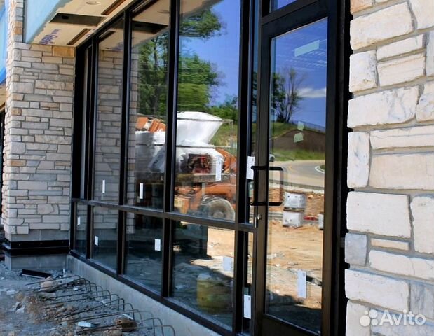 Дверь входная алюминиевая