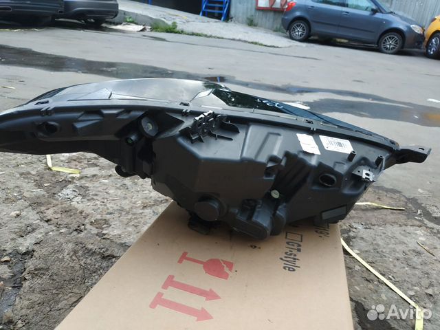 Фара левая Ford Mondeo оригинал бу LEd Фара левая Ford Mondeo оригинал бу LEd