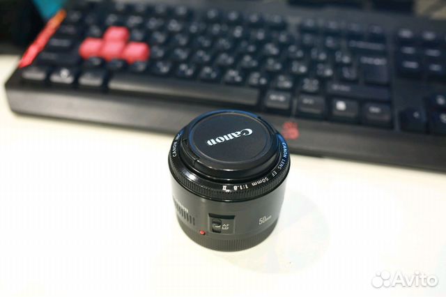 Объектив Canon 50 мм 1.8 II