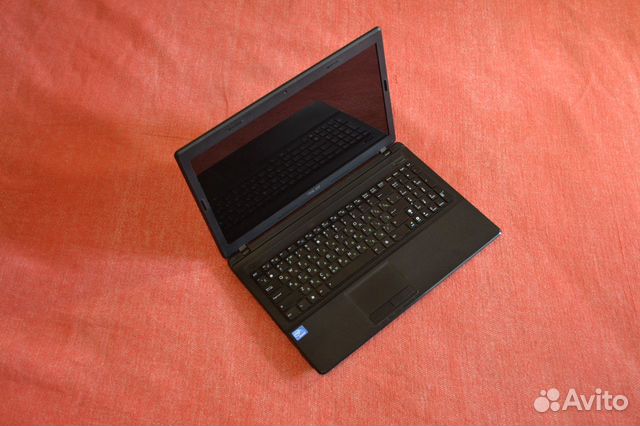 Ноутбук,проц I5,террабайт жёсткий,4гб оперативы