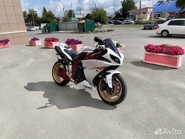 Yamaha R1 2009