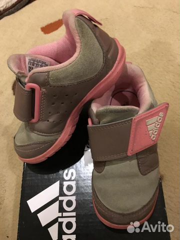 Кроссовки детские adidas Кроссовки детские adidas