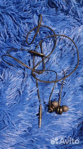 Наушники внутриканальные SAMSUNG Earphones AKG Наушники внутриканальные SAMSUNG Earphones AKG