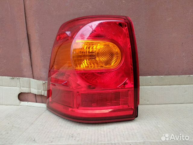 Фонарь Toyota Land Cruiser 200 левый оригинал 1215 Фонарь Toyota Land Cruiser 200 левый оригинал 1215