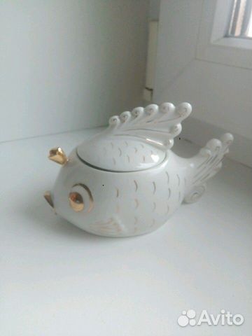 Икорница фарфоровая Золотая рыбка