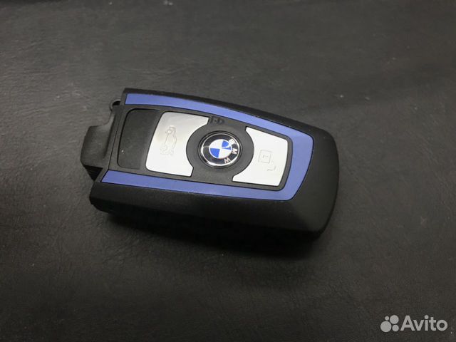 Корпус ключа Bmw F серии Синяя вставка три кнопки Корпус ключа Bmw F серии Синяя вставка три кнопки
