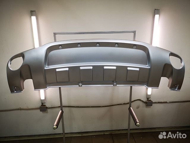 Накладка на передний бампер Volkswagen Touareg GP