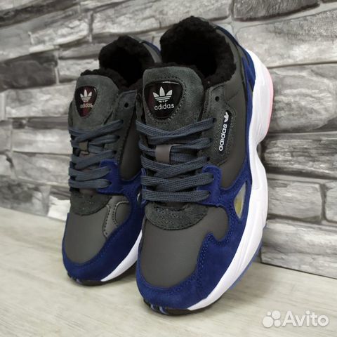 Кроссовки Adidas Falcon Na008-92 Кроссовки Adidas Falcon Na008-92