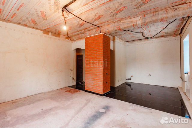 2-к квартира, 68 м², 1/4 эт.