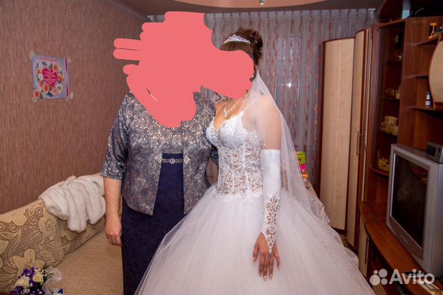 Свадебное платье