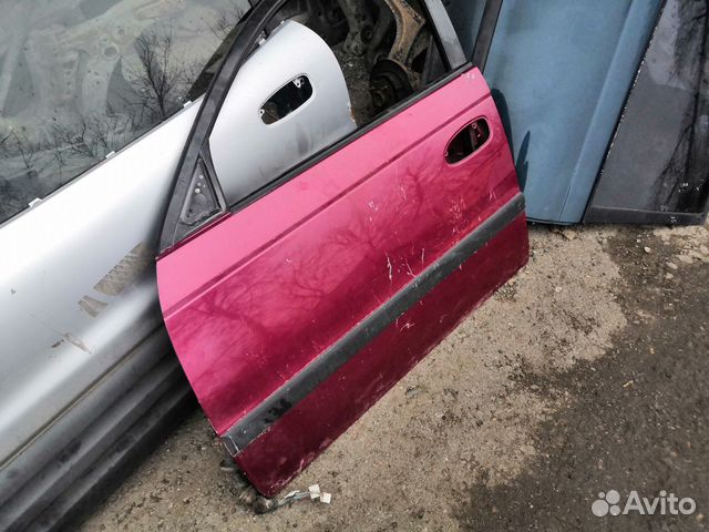 Дверь toyota avensis t22 кузов