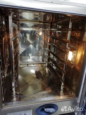 Пароконвектомат Rational CM 61 Plus Б/у Пароконвектомат Rational CM 61 Plus Б/у
