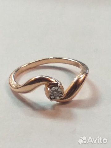 Золотое кольцо 585 с бриллиантом