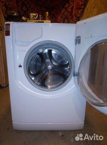 Стиральная машина Hotpoint-Ariston aqsf 105