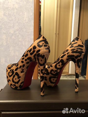Туфли christian louboutin