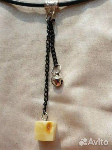 Кулон/Подвеска с цельным Янтарем Кулон/Подвеска с цельным Янтарем