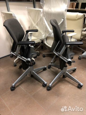Steelcase. Компьютерные кресла в переговорную