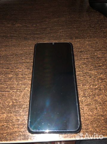 Телефон SAMSUNG galaxy A70