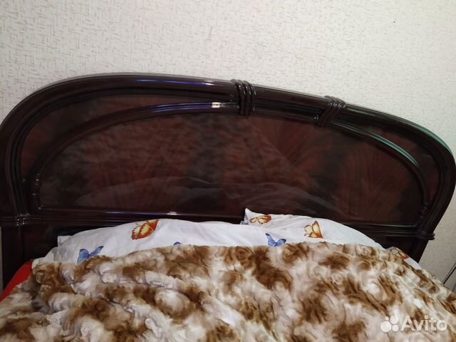 Кровать Кровать