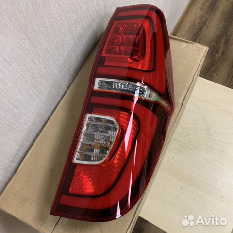 Фонарь задний правый Hyundai Starex Urban / H1
