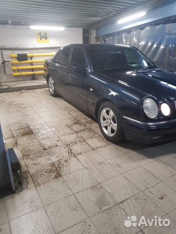 Mercedes-Benz E-класс 2.4 AT, 1998, 326 608 км