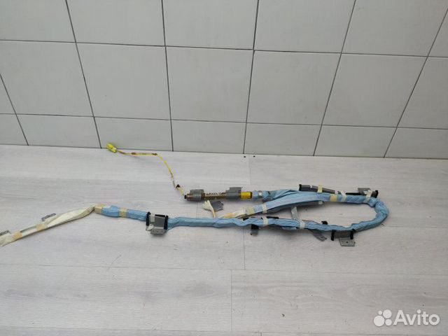 Шторка левая 98251XA01A Subaru Tribeca B9 Шторка левая 98251XA01A Subaru Tribeca B9