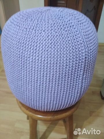 Вязаный пуф