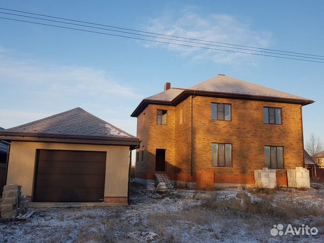 Коттедж 231 м² на участке 8 сот.