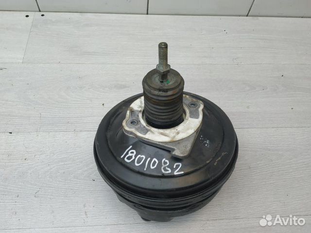 Вакуумный усилитель тормозов 3B0612107B VW Passat Вакуумный усилитель тормозов 3B0612107B VW Passat