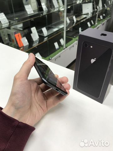 Смартфон Apple iPhone 8 64GB б/у