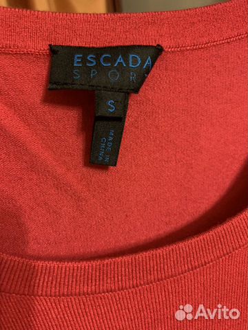 Жилетка escada sport, размер S Жилетка escada sport, размер S