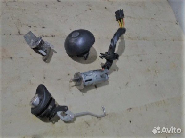 Рено Логан 1 Renault замки комплект на одно авто