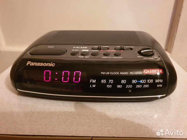 Радиоприемник с часами Panasonic RC-Q500
