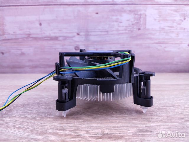 Кулер для процессора Intel Original Cooler (E97378 Кулер для процессора Intel Original Cooler (E97378