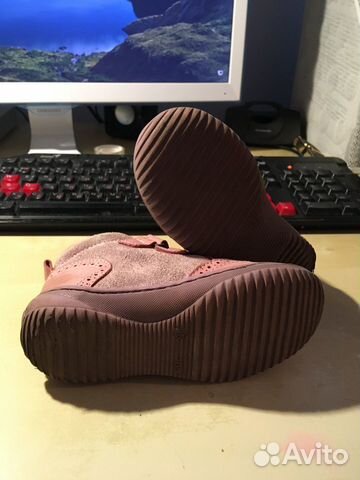 Ботинки весна Petit Shoes Ботинки весна Petit Shoes