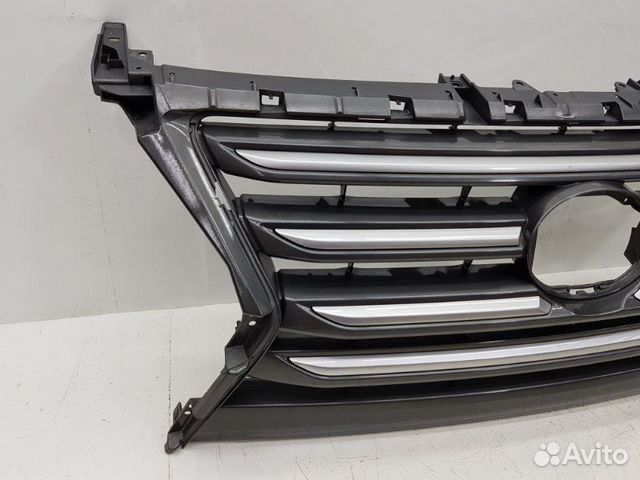 Решетка радиатора Lexus Gx 2