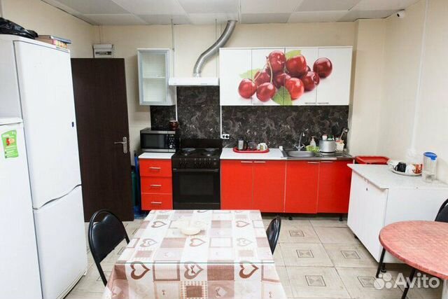 Комната 28 м² в > 9-к, 3/3 эт.