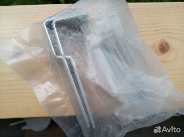 Комплект креплений geberit новый Комплект креплений geberit новый